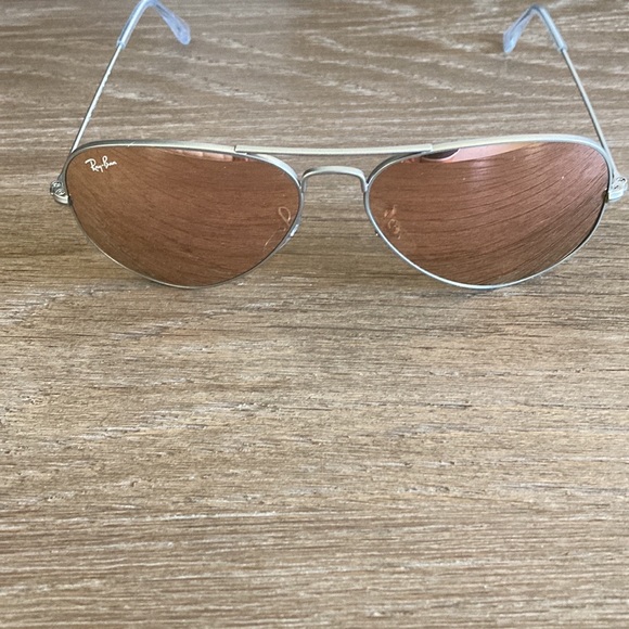 RayBan Aviator Large Metal - Silver rim, Light brown mirror pink lens - NWT - Picture 1 of 3